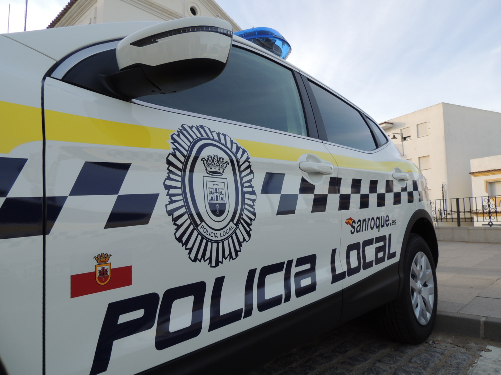 La Policía Local recupera un vehículo robado y detiene a su conductor ...